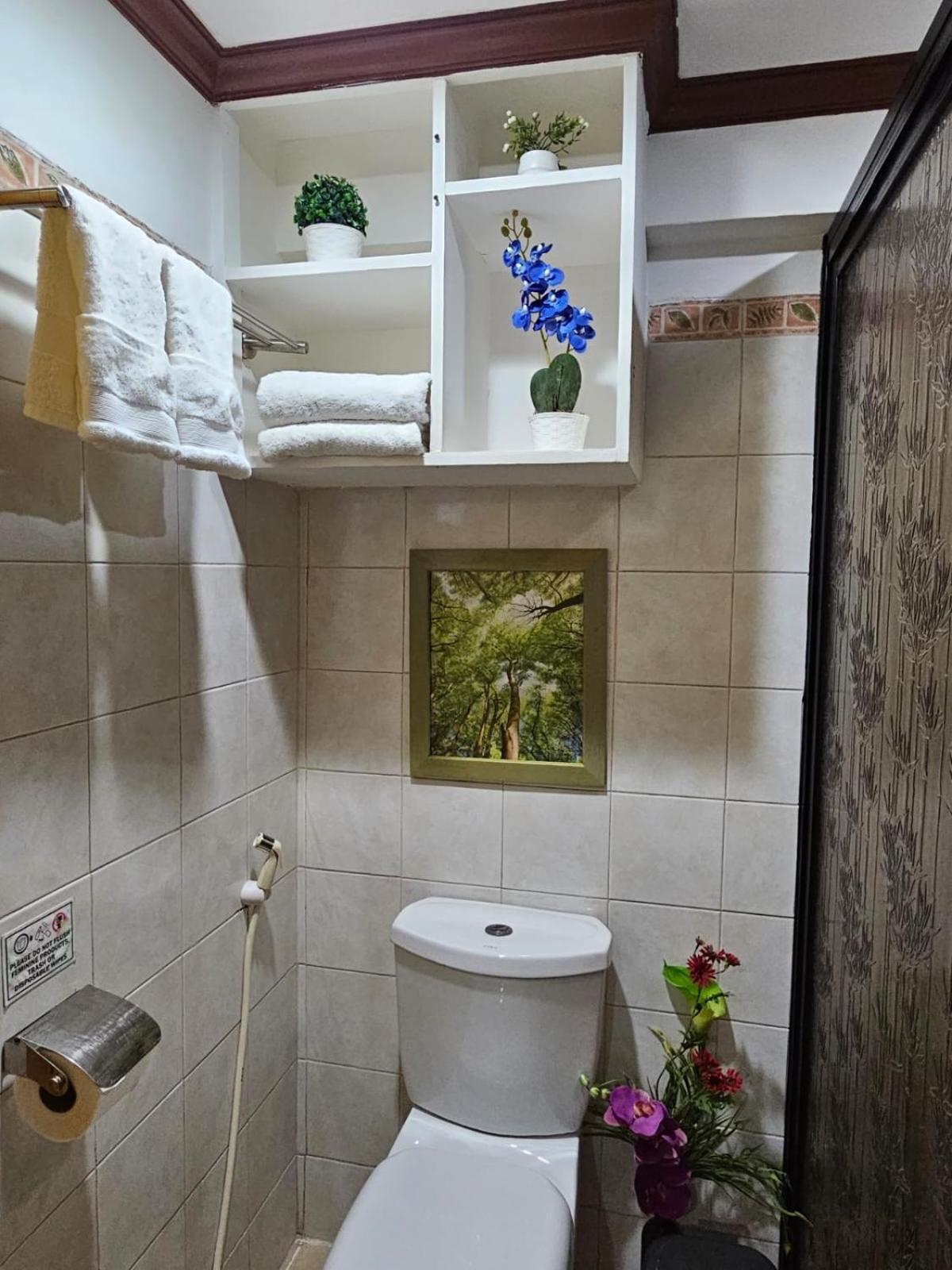 Tlt Condotl At Kiener Hills Condominium Lapu-Lapu City Eksteriør bilde